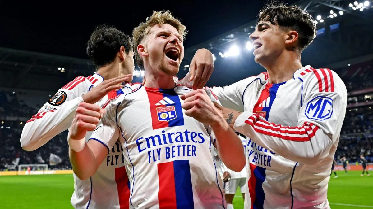 L'Olympique Lyonnais officialise l'arrivée en prêt de Loïs Openda - L'Équipe