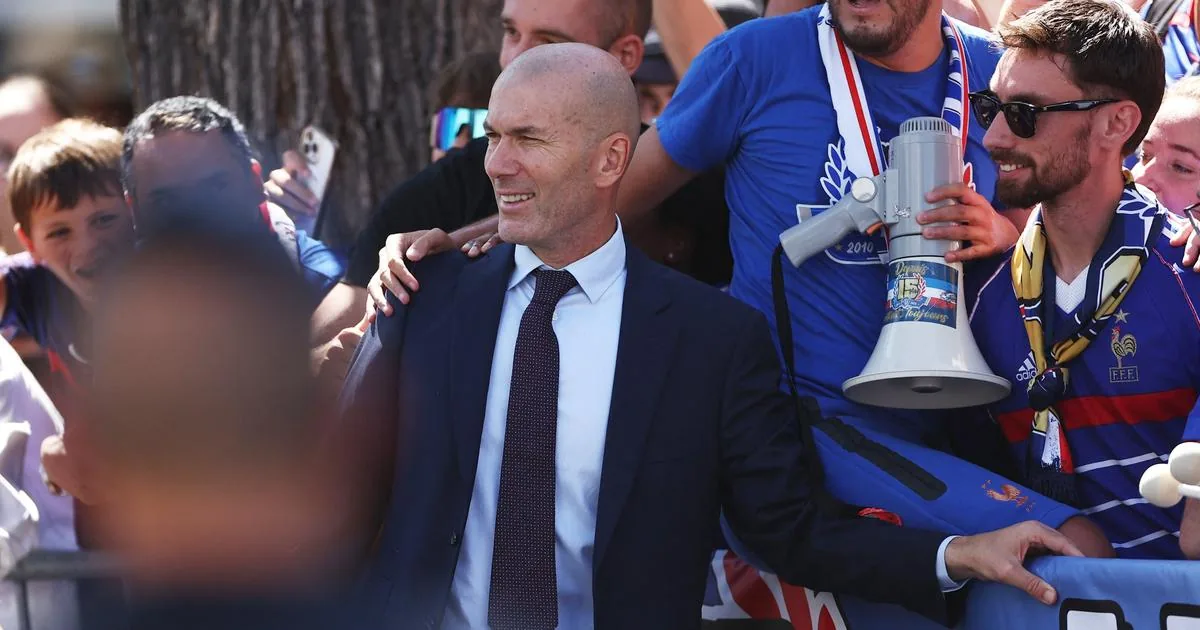 La Fédération française de football dévoile un nouveau logo commun à toutes les équipes