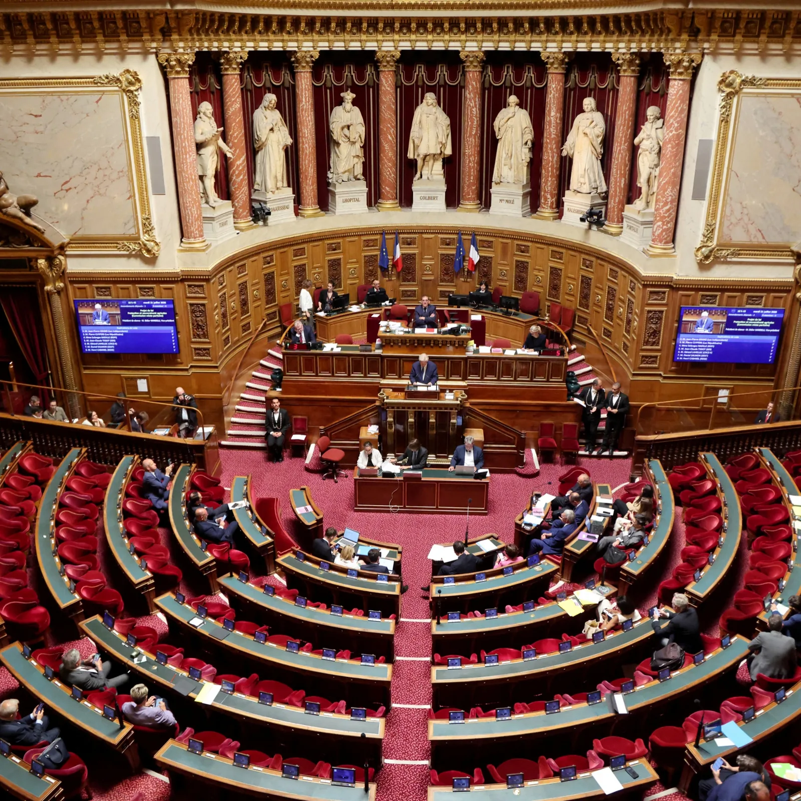 Qu’est-ce que la « publicité virtuelle », qui pourrait apparaître sur vos écrans lors des compétitions sportives dès 2027