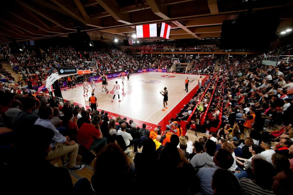 Monaco, un avenir sur un fil après le rejet du projet impliquant Ronaldinho - Home - LNB