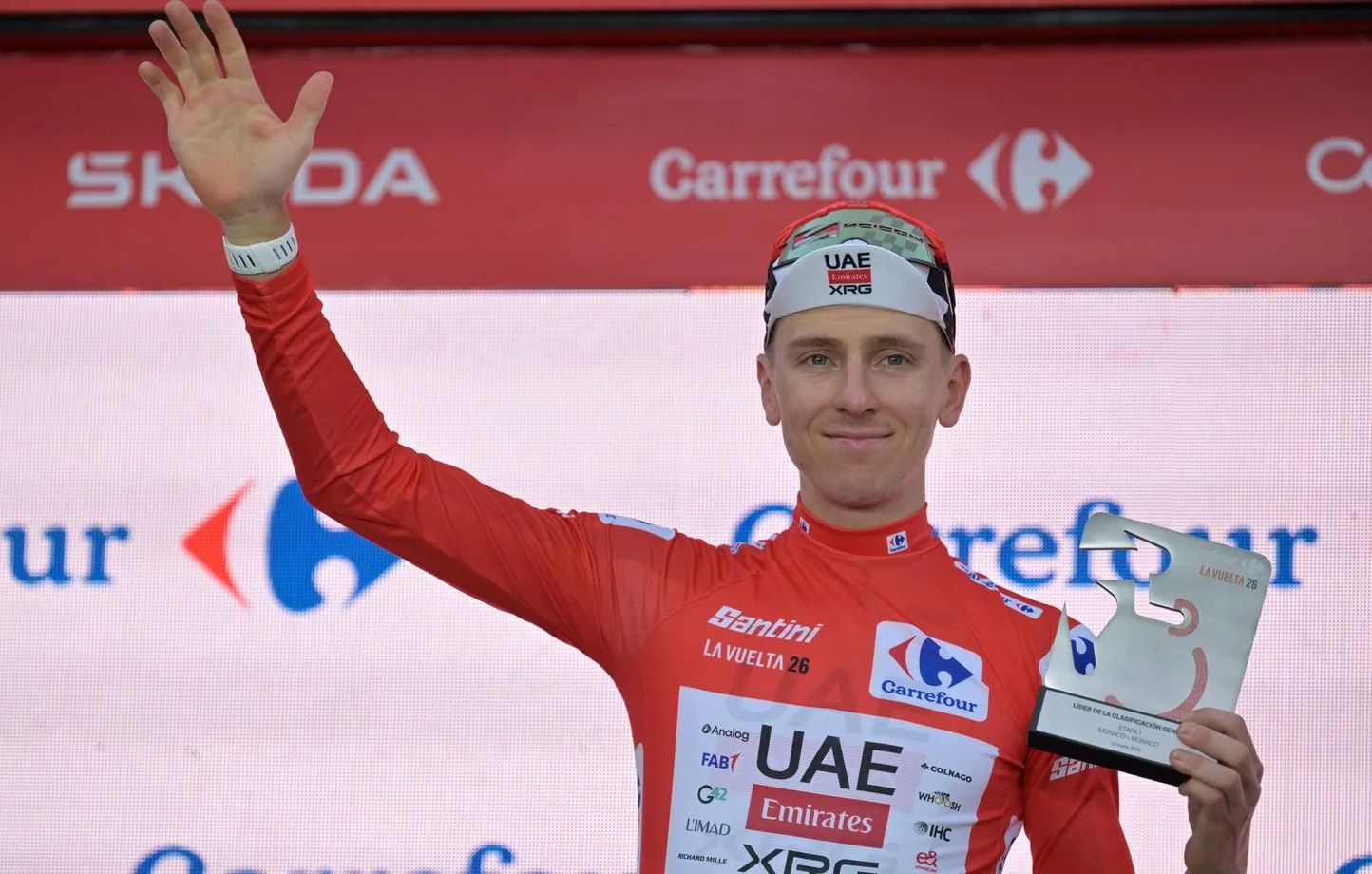 « J'avais très envie de gagner à nouveau ici » : Pogacar, le nouveau coup de massue sur une étape symbolique de la Vuelta 2026 - L'Équipe