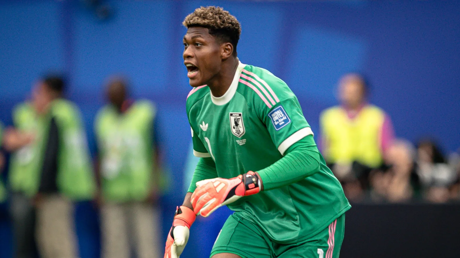 Mercato : après son transfert au PSG, Zion Suzuki devrait bien rejoindre la Juventus Turin en prêt - lequipe.fr