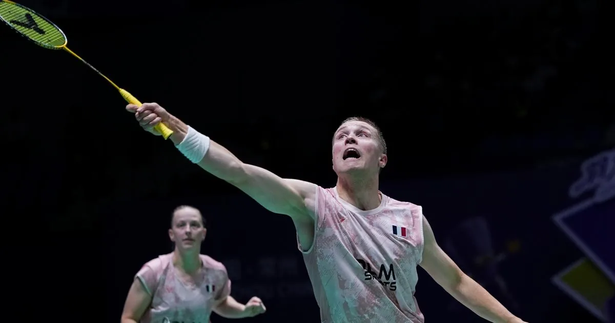 Thom Gicquel et Delphine Delrue se qualifient pour la finale des Championnats du monde et marquent l'histoire du badminton français