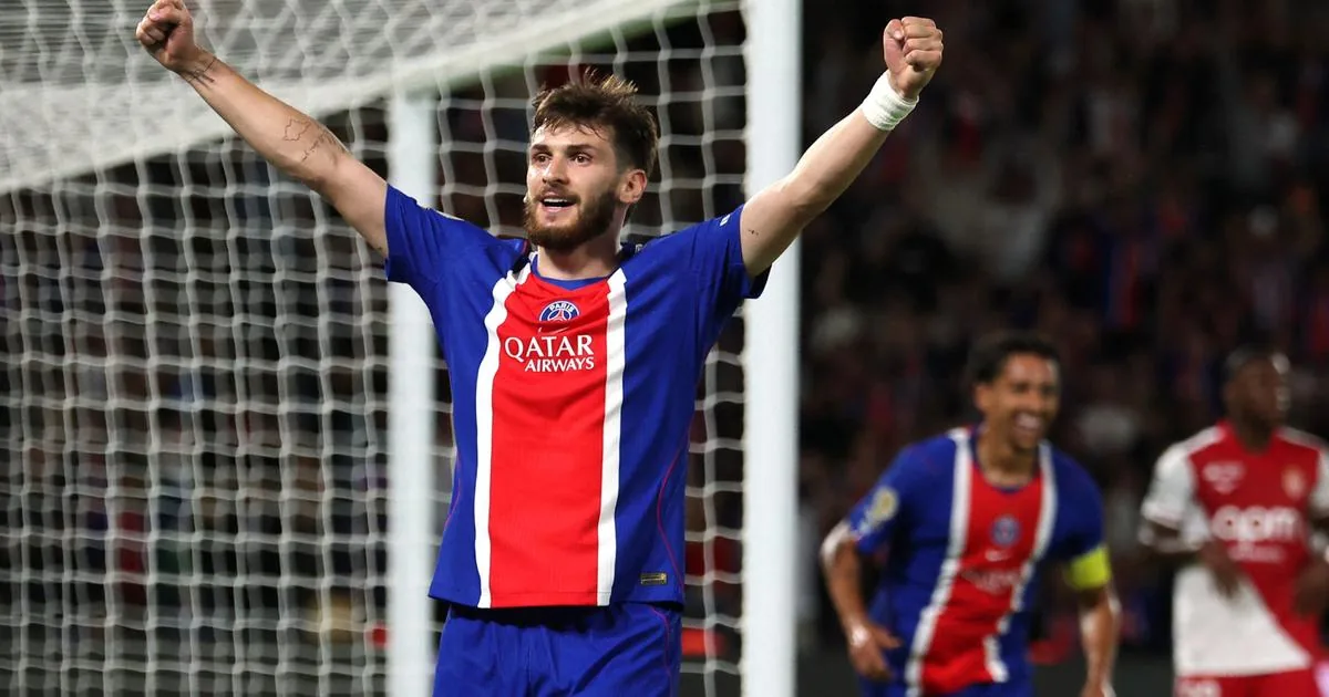 PSG : y a-t-il un problème Lucas Digne, non retenu par Luis Enrique pour la réception de Monaco ? - L'Équipe